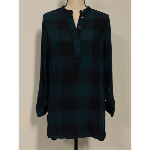 Rock & Republic Plaid 1/4 Button Tunic Length Top Green & Black Size M - Picture 1 of 3